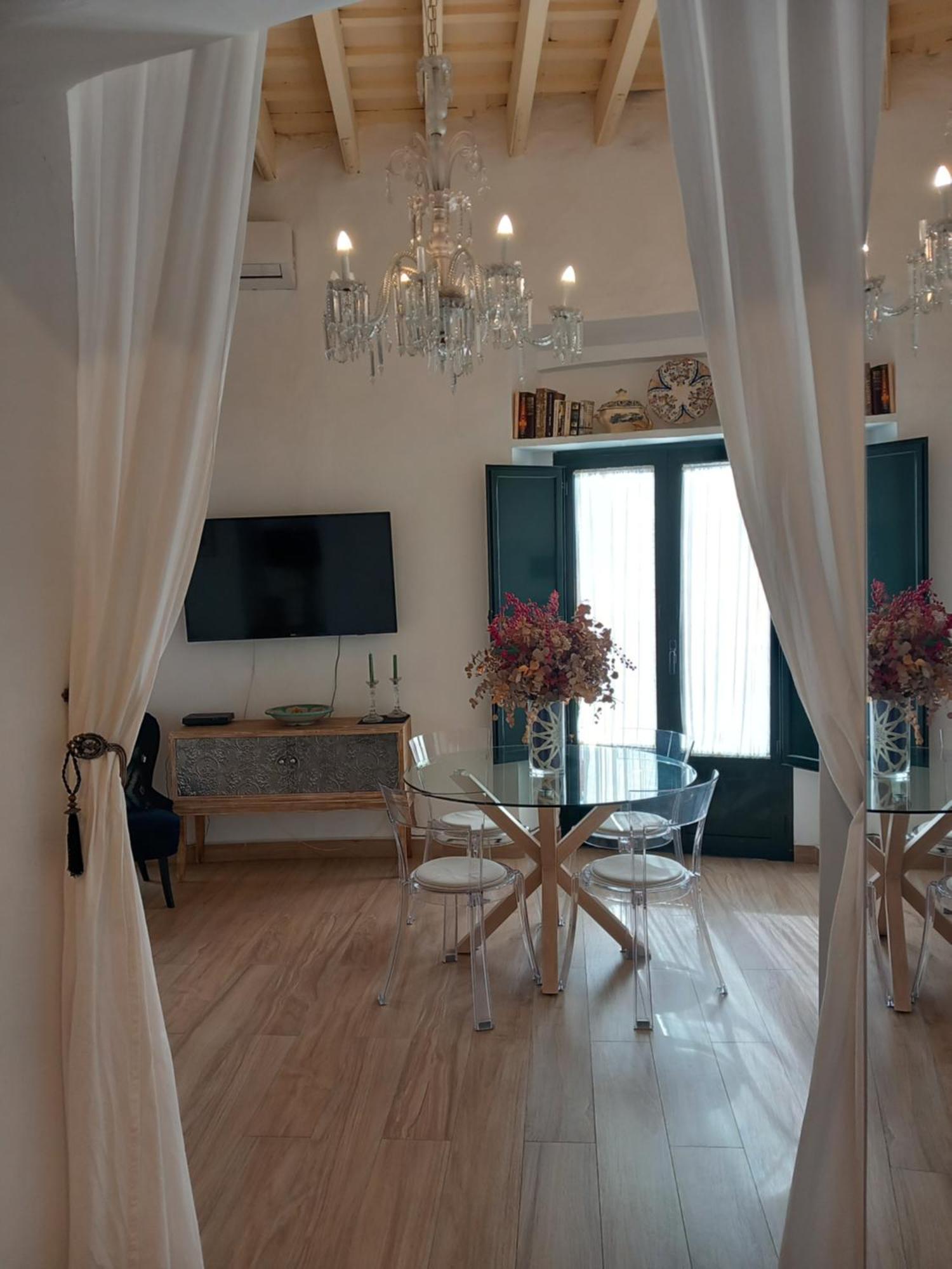 Casa Mora Triana Apartment Seville Exterior photo